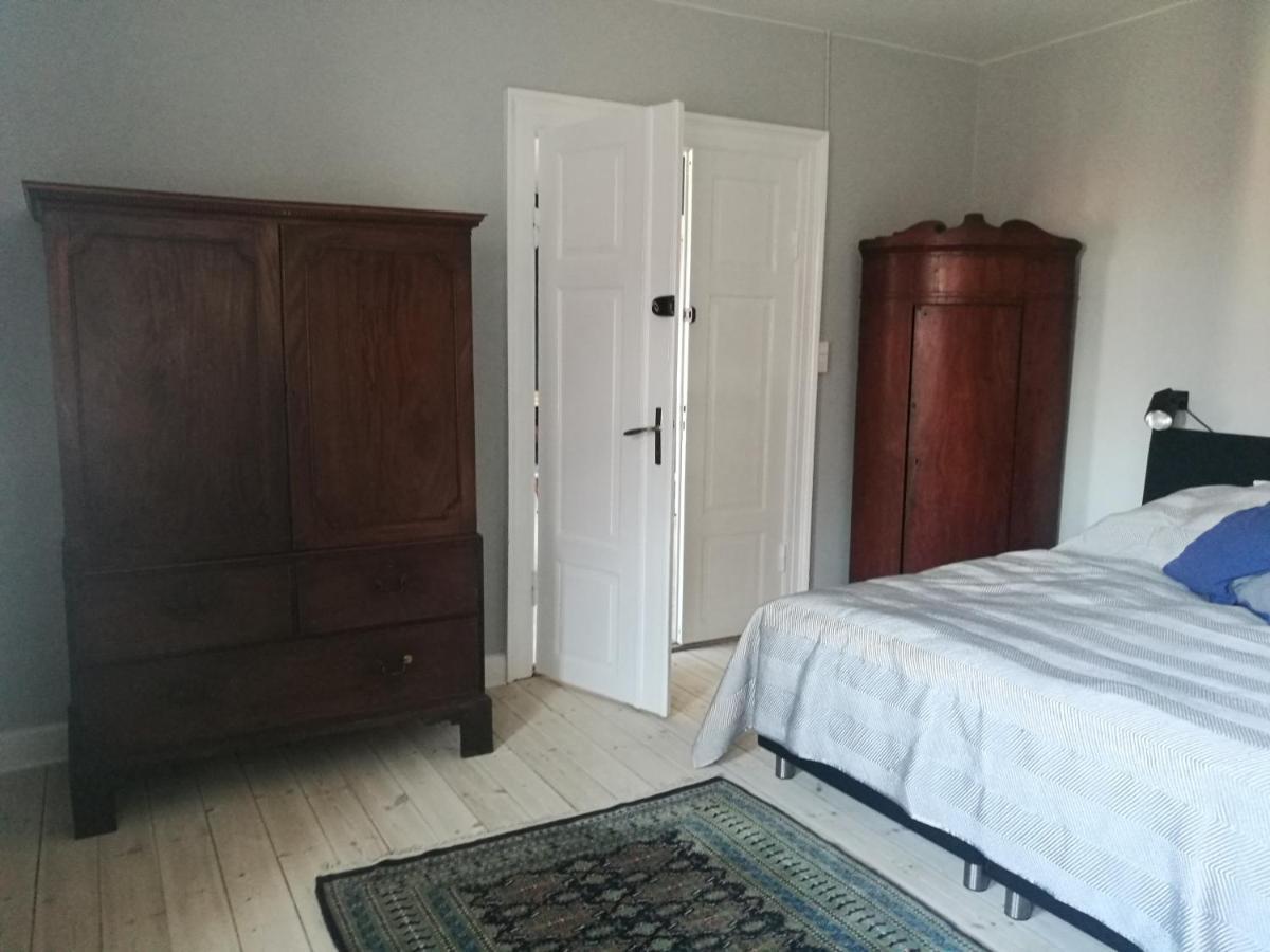 Kjobing Manor Bed & Breakfast Aeroskobing Ngoại thất bức ảnh