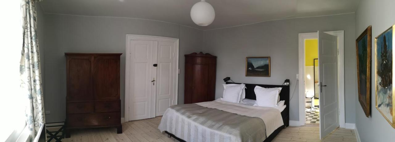 Kjobing Manor Bed & Breakfast Aeroskobing Ngoại thất bức ảnh